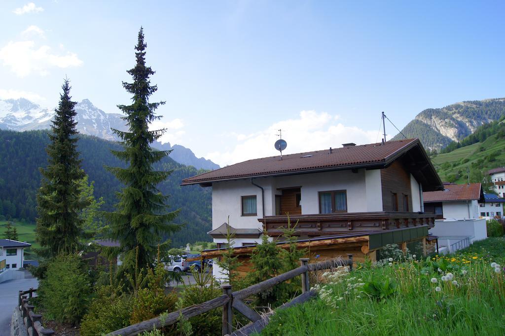 Ferienhaus Peter Spoettl Наудерс Экстерьер фото