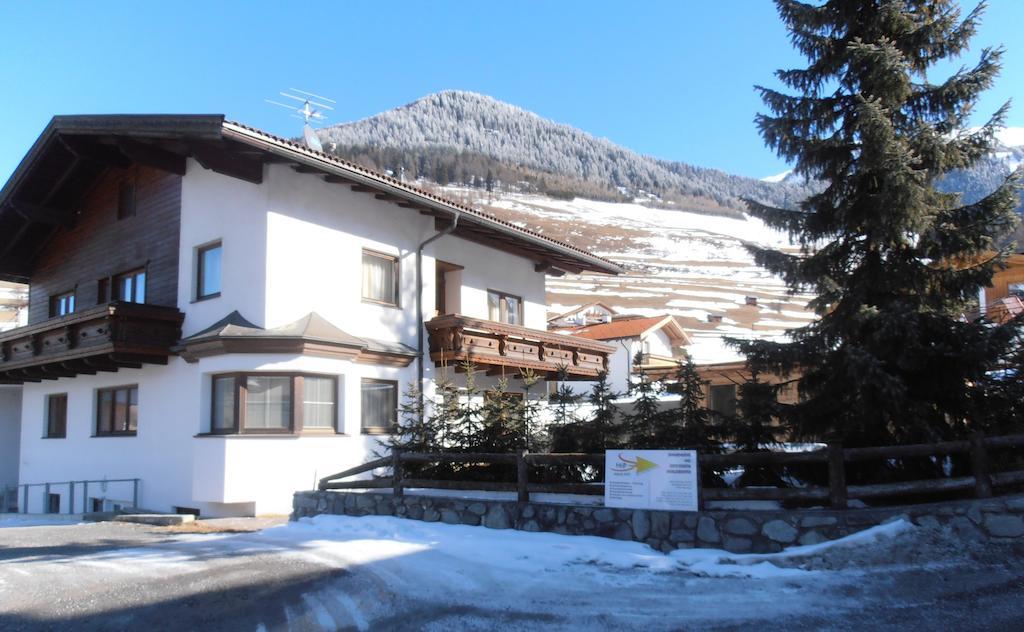 Ferienhaus Peter Spoettl Наудерс Экстерьер фото