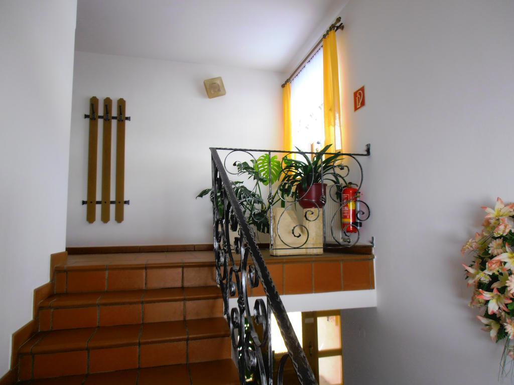 Ferienhaus Peter Spoettl Наудерс Экстерьер фото